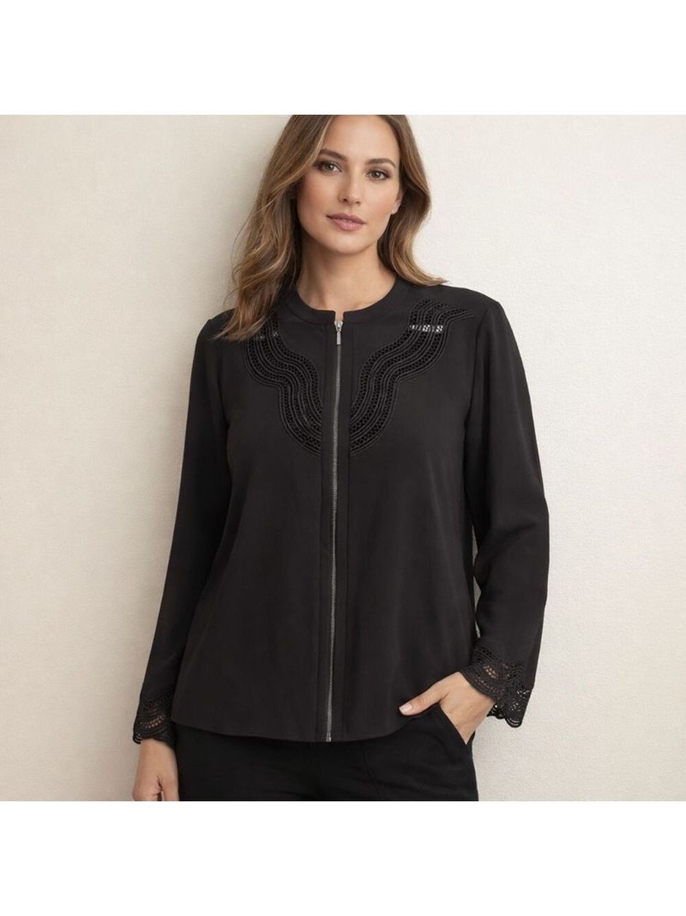 Elie Tahari Black Zip Up Blouse